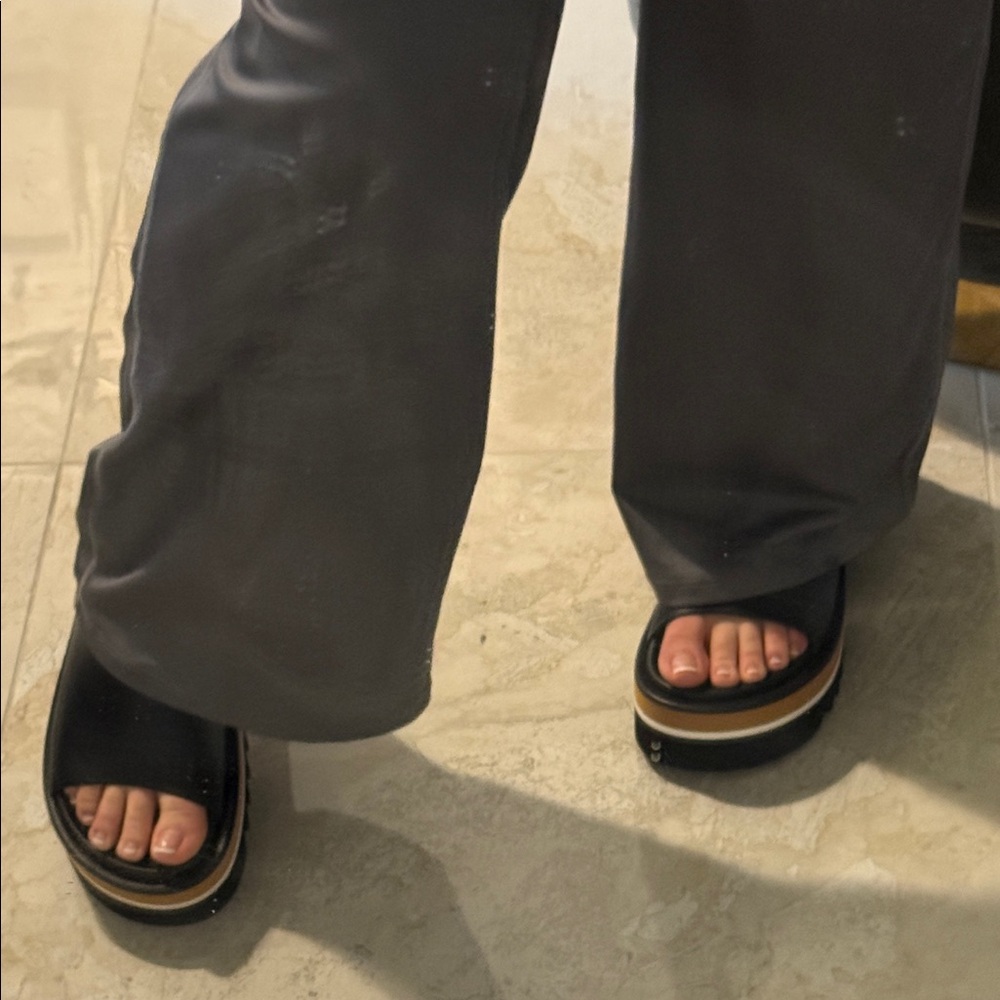 Paloma Barcelo Leather Slide Sandals 🇪🇸